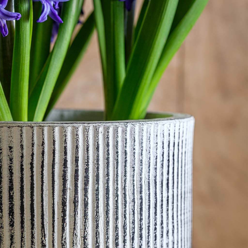 Pleated Planter || Dusty White