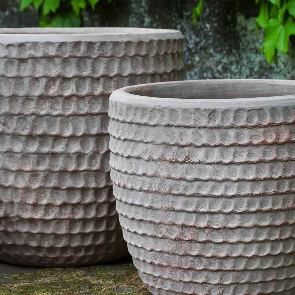 Dimple Planter || Antico Terra Cotta