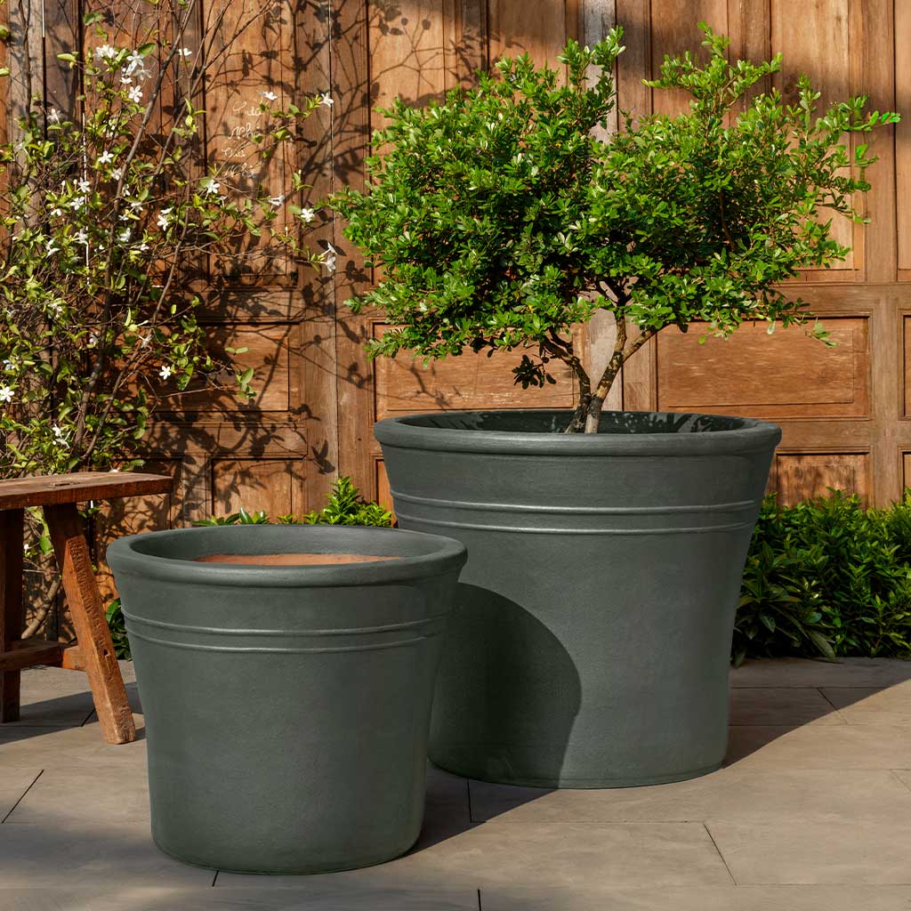 Cairanne Planter || Graphite