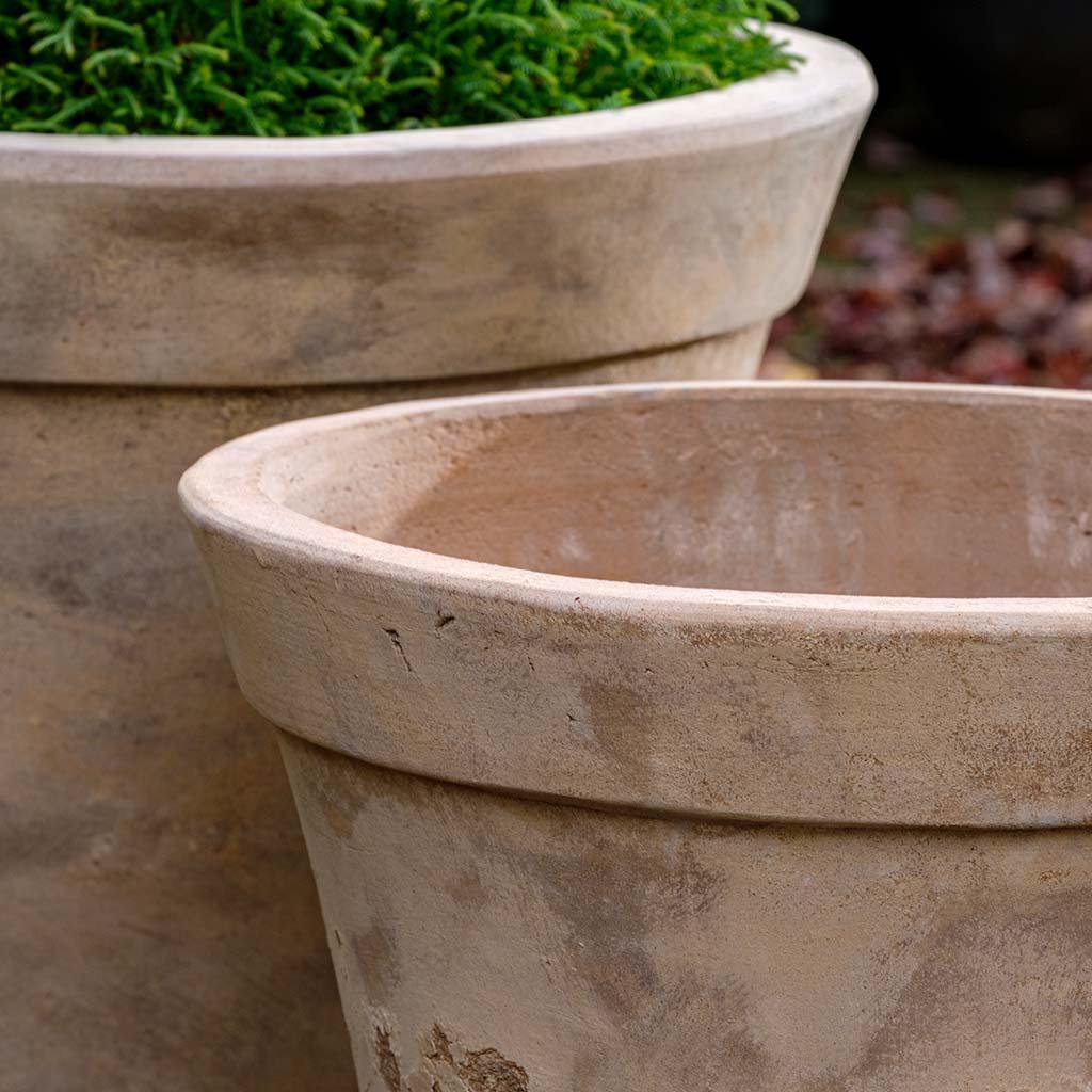 Usuki Planter || Antico Terra Cotta