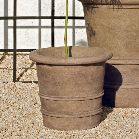 Lucca Planter