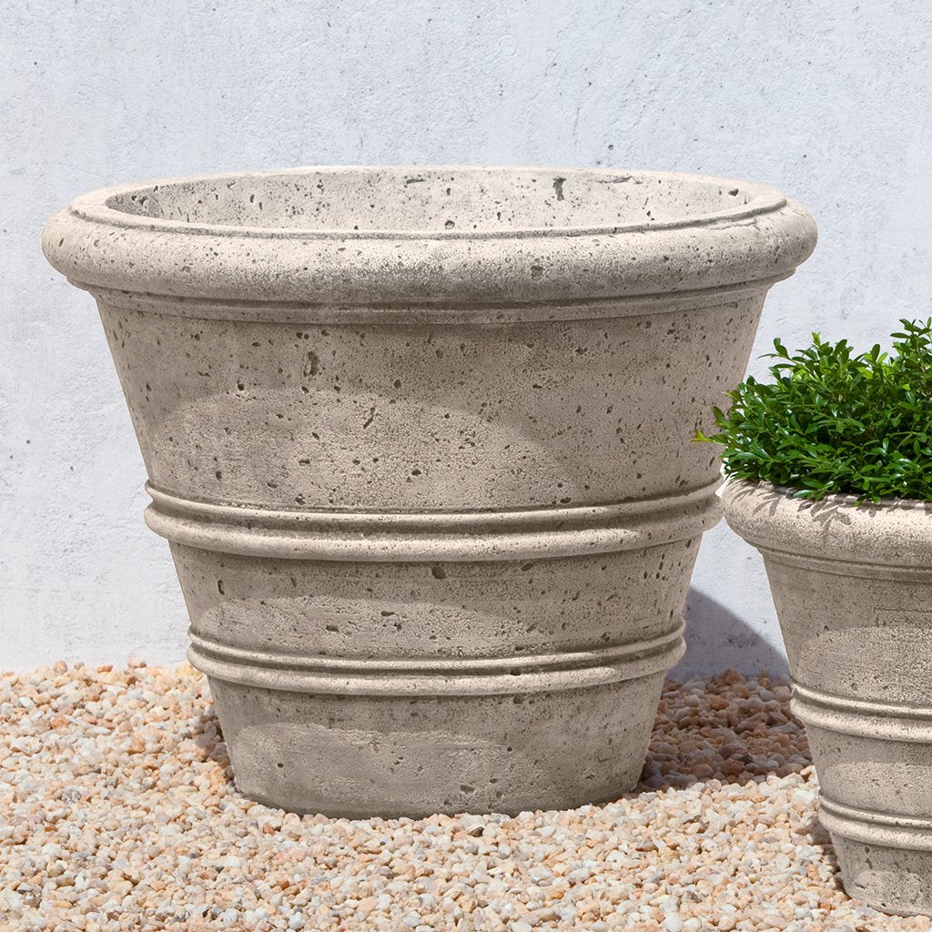 Textured Rolled Rim Planter, Medium