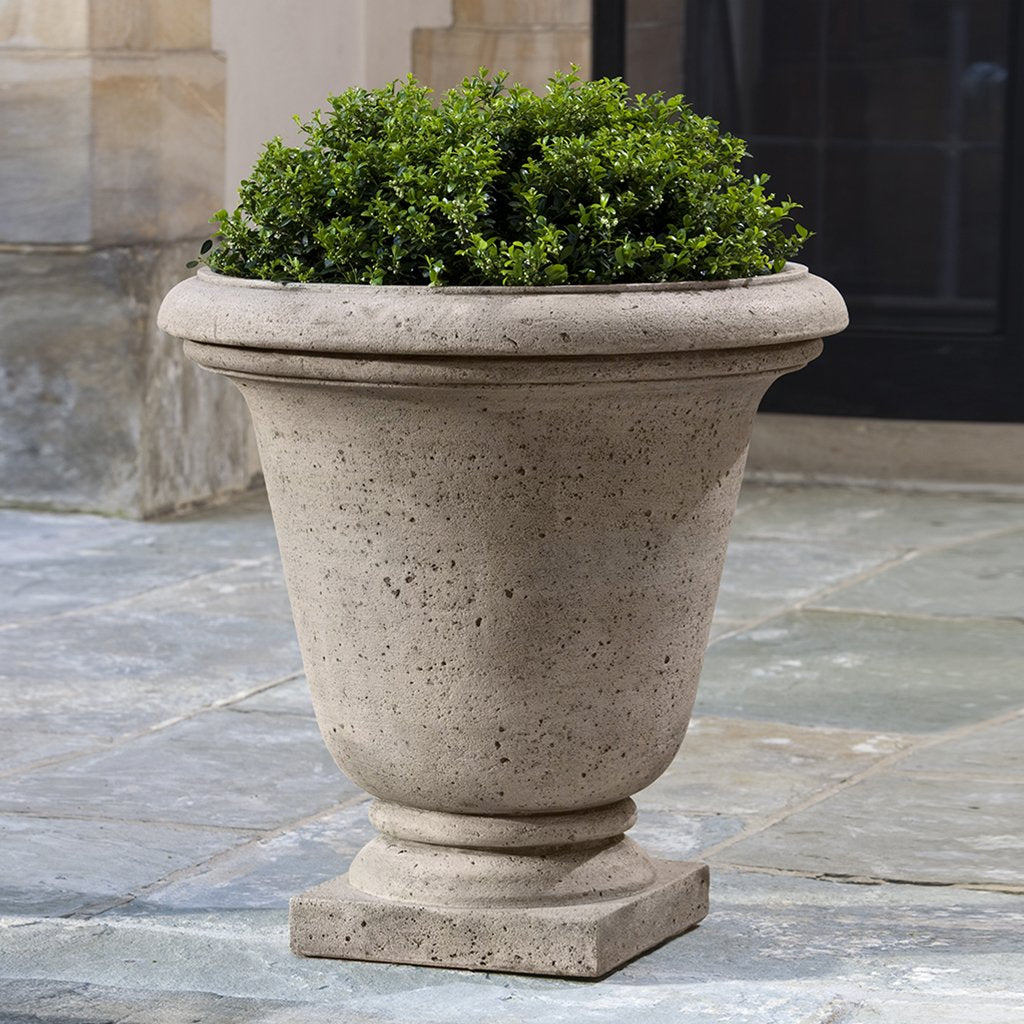Textured Hampton Urn
